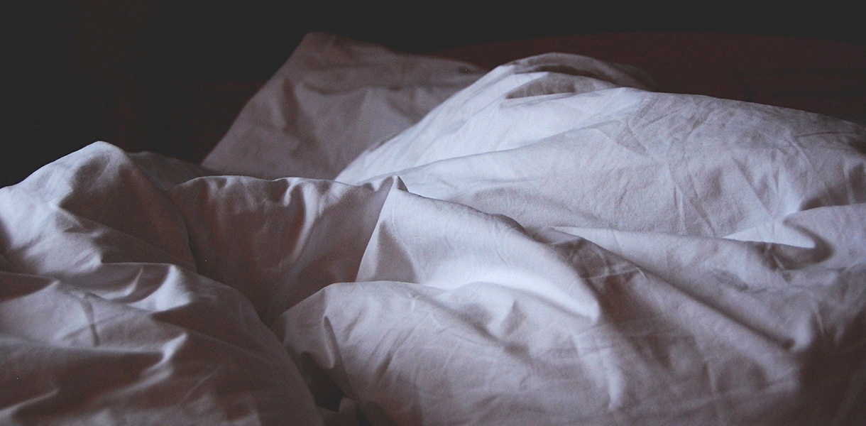 Der Schlaf wird von der Ern&auml;hrung mit beeinflusst, dabei spielt auch die Versorgung mit einigen Mikron&auml;hrstoffen eine Rolle.